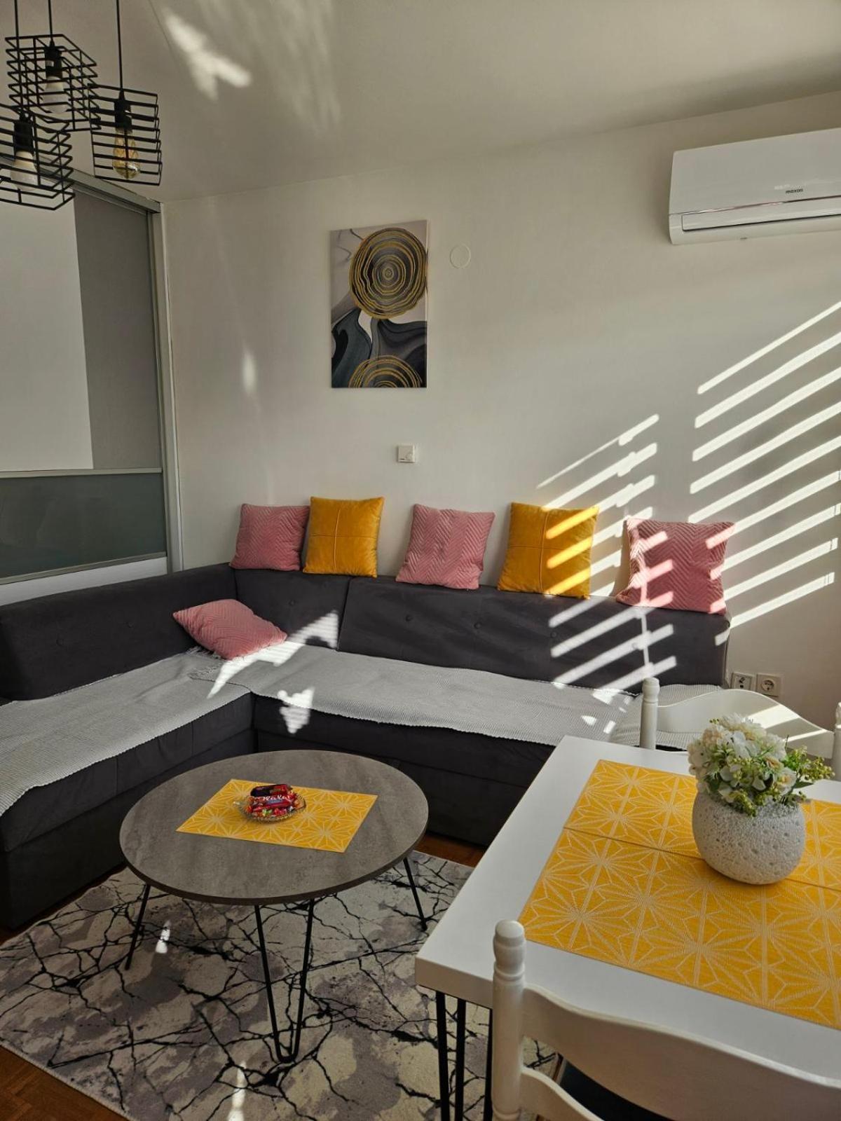 Apartment N&n